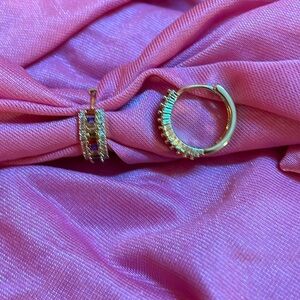 Gold tone gem earrings, will not tarnish or turn color